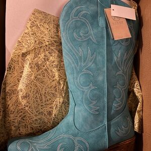 Roper Teal Embroidered Western Boots